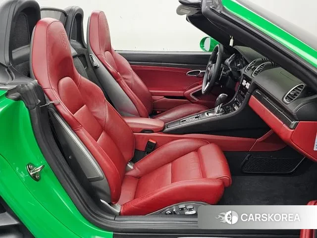 Porsche 718 Boxster 2018 Зеленый из Кореи, фото 2