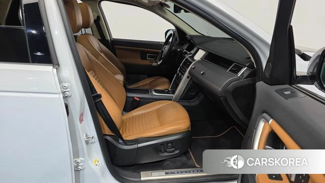 Land Rover Discovery Sports 2018 Белый из Кореи, фото 2