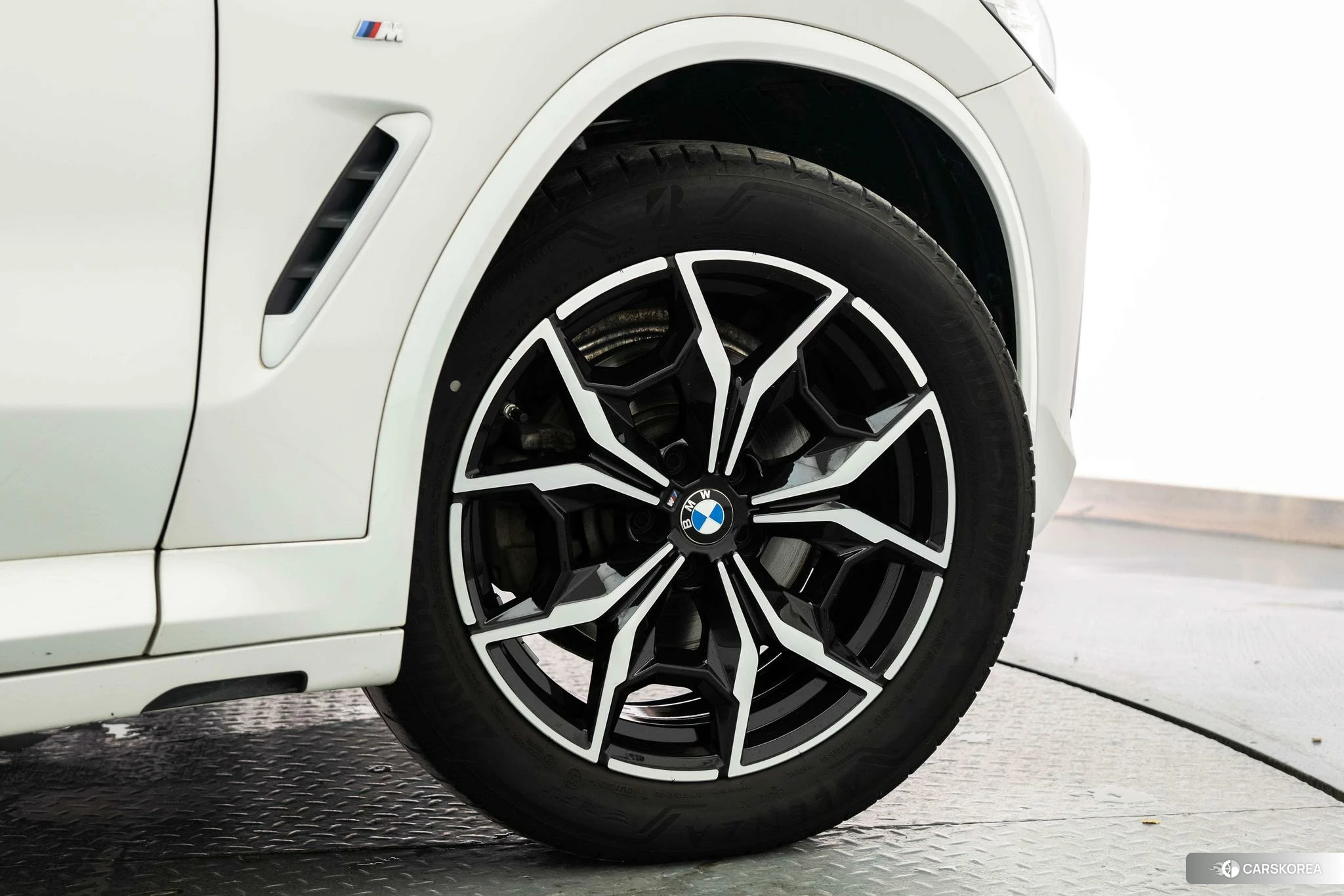 BMW X3 2021 Белый из Китая, фото 2