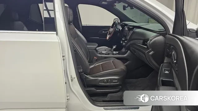 Chevrolet (GM Daewoo) Traverse 2022 Белый из Кореи, фото 2