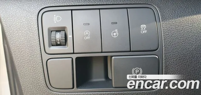 Hyundai Staria 2023 Серебряный из Кореи, фото 2