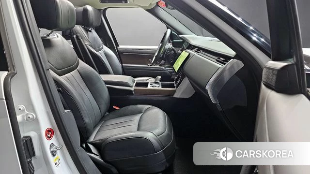 Land Rover Range Rover 5th Generation 2023 Белый из Кореи, фото 2