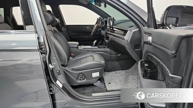 Ssangyong Rexton New Arena 2023 Серый из Кореи, фото 2