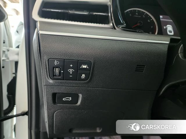 Kia K5 3rd generation 2020 Белый из Кореи, фото 2