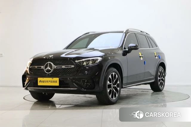 Mercedes-Benz GLC 2024 Черный из Китая, фото 2