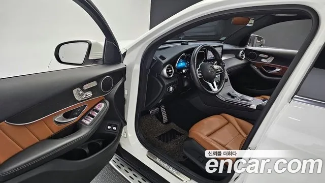 Mercedes-Benz GLC-Class X253 2021 Белый из Кореи, фото 2