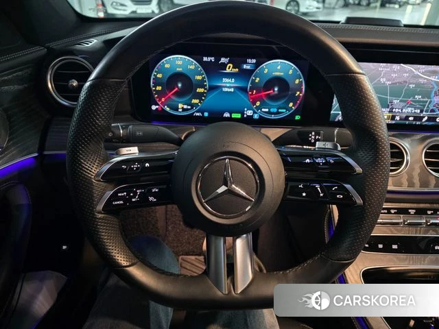 Mercedes-Benz E-Class W213 2021 Черный из Кореи, фото 2