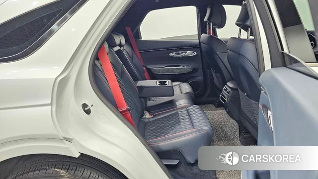 Genesis GV70 2021 Белый из Кореи, фото 2