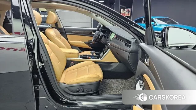 Kia K7 Premier 2019 Черный из Кореи, фото 2