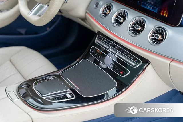 Mercedes-Benz E-class (imported) 2023 Шампань из Китая, фото 2