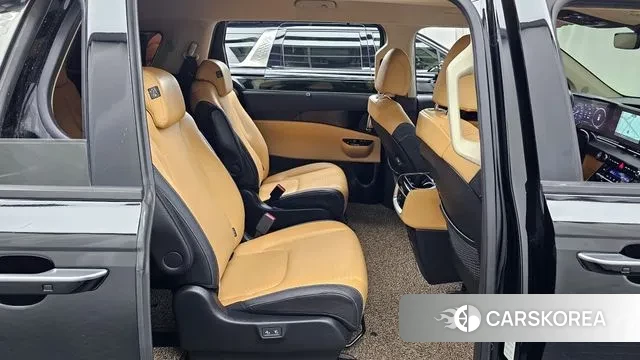 Kia Carnival 4th generation 2022 Черный из Кореи, фото 2