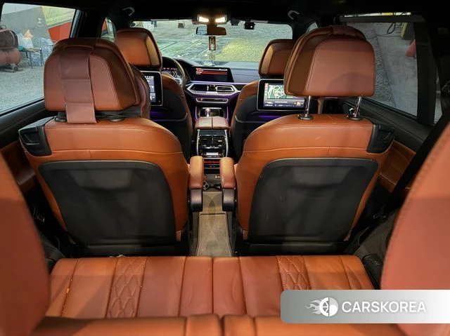 BMW X7 (G07) 2019 Белый из Кореи, фото 2