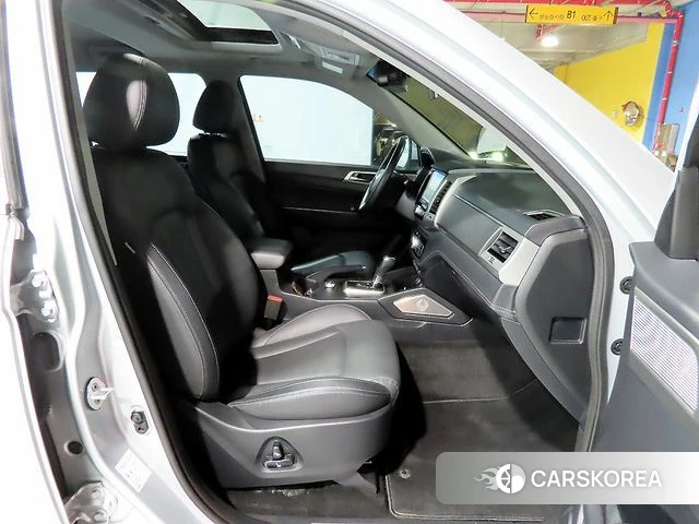 Ssangyong Rexton Sports 2018 Серебристо-серый из Кореи, фото 2