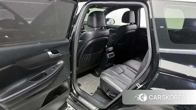 Hyundai The New Santa Fe 2022 Черный из Кореи, фото 2