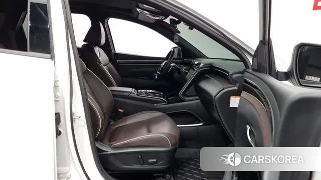 Hyundai Tucson Hybrid (NX4) 2021 Белый из Кореи, фото 2