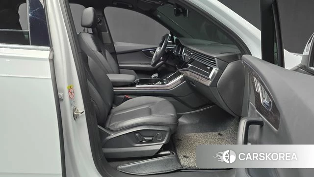 Audi Q7 (4M) 2021 Белый из Кореи, фото 2