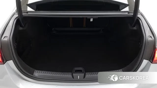 Mercedes-Benz E-Class W214 2024 Серебряный из Кореи, фото 2