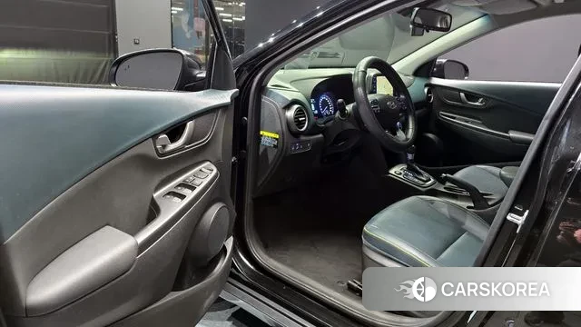 Hyundai Kona 2018 Черный из Кореи, фото 2