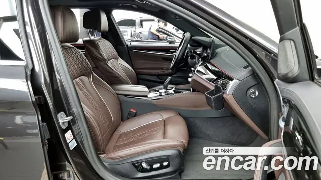 BMW 5 Series (G30) 2022 Серый из Кореи, фото 2