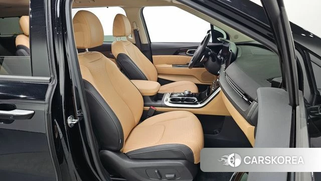 Kia Carnival 4th generation 2021 Черный из Кореи, фото 2
