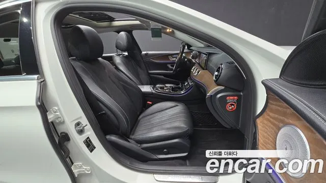 Mercedes-Benz E-Class W213 id 2713813 из Кореи 2