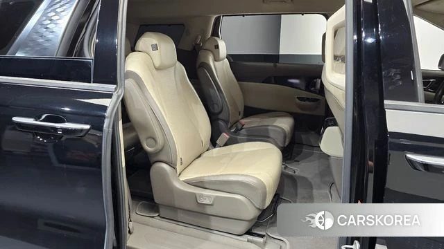 Kia Carnival 4th generation 2020 Черный из Кореи, фото 2