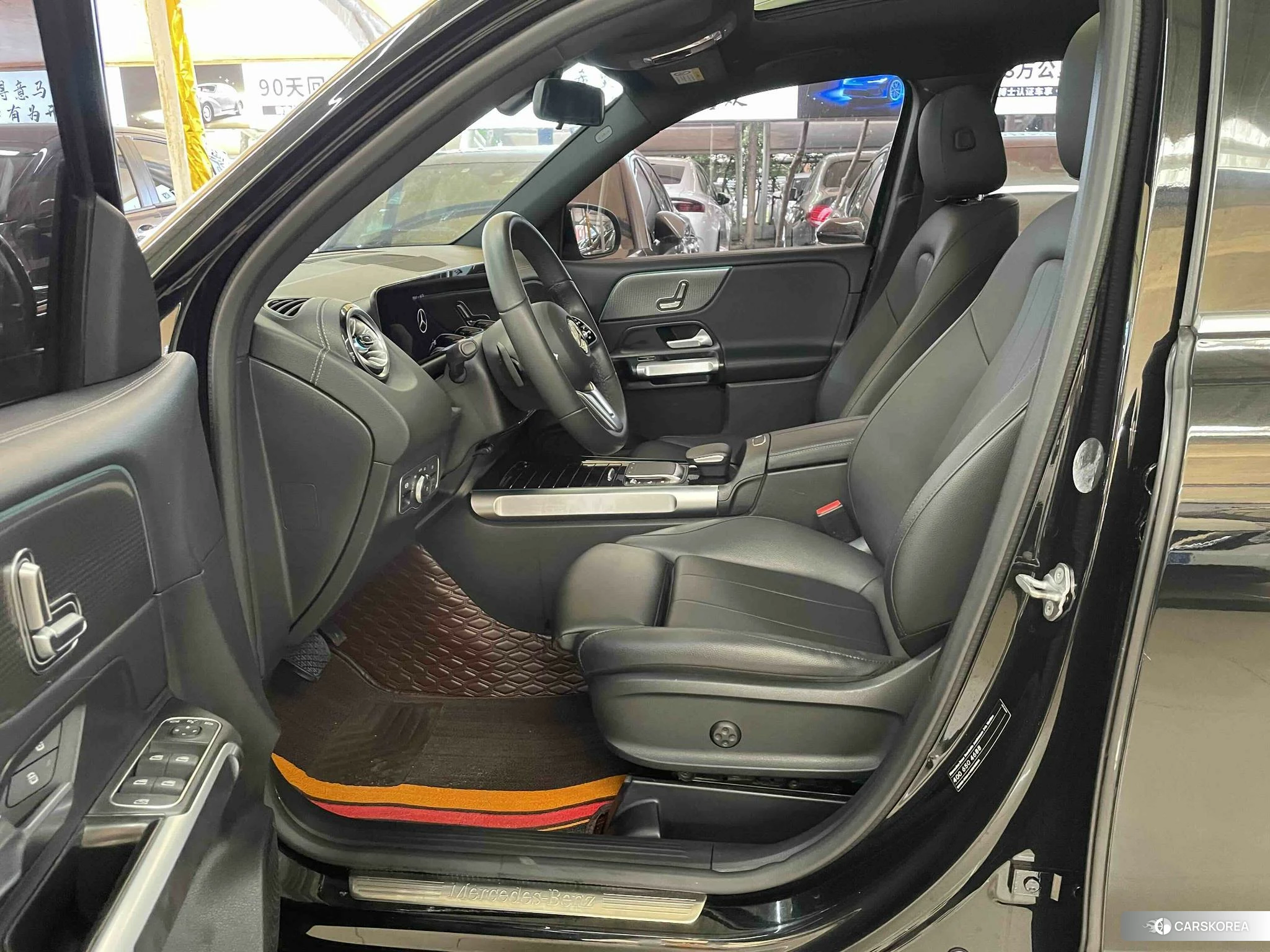 Mercedes-Benz GLB 2022 Черный из Китая, фото 2