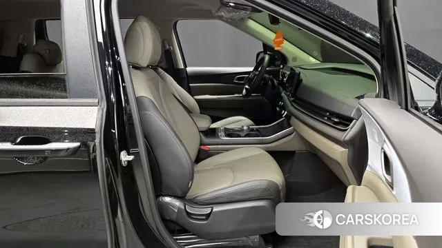 Kia The New Carnival 4th Generation 2024 Черный из Кореи, фото 2