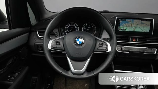 BMW 2 Series Active Tourer (F45) 2020 Белый из Кореи, фото 2
