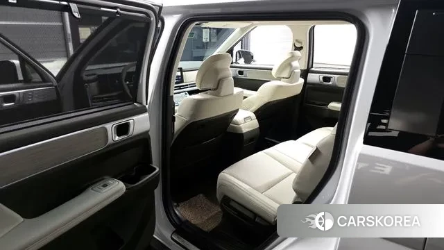 Hyundai Santa Fe (MX5) 2023 Белый из Кореи, фото 2