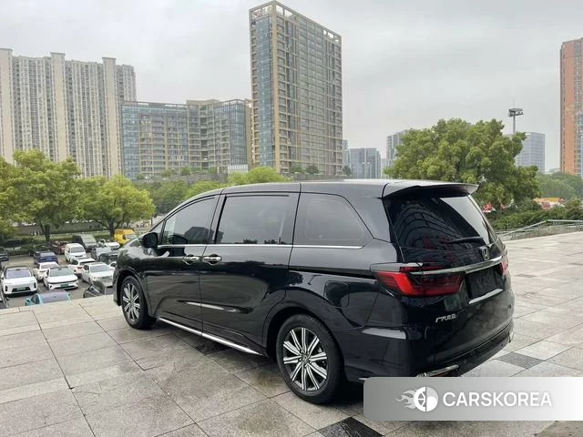 Honda Odyssey 2023 Черный из Китая, фото 2