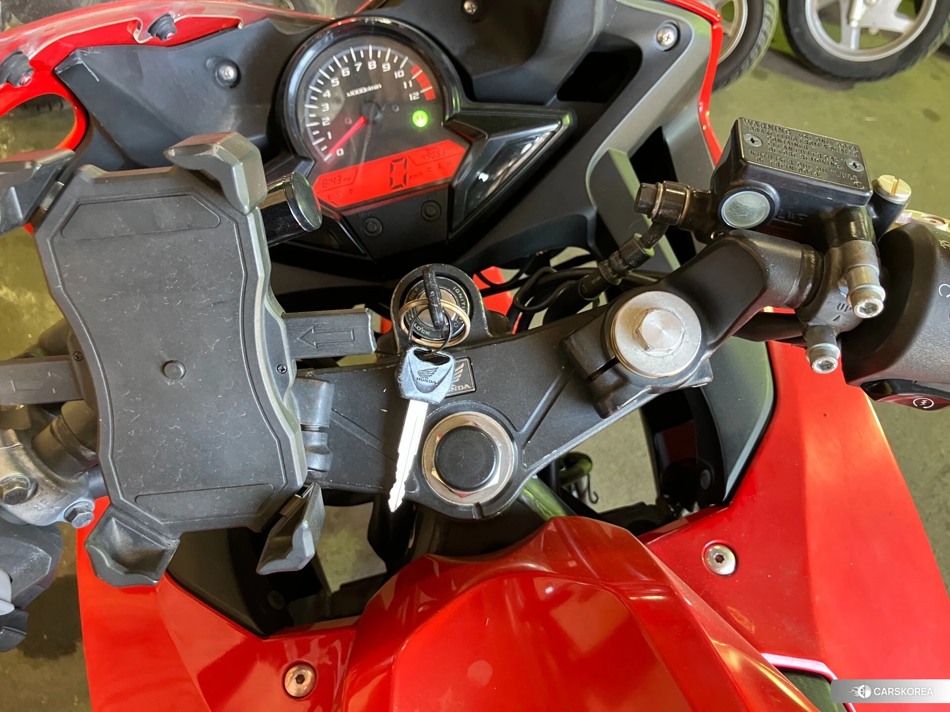 Проданный Honda CBR250R id 3947841 из Японии, фото 3