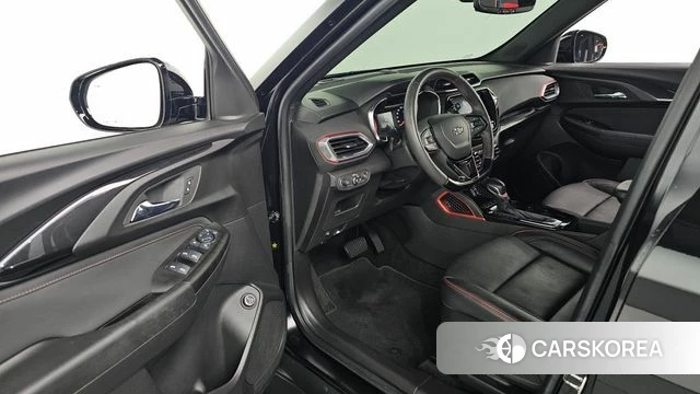Chevrolet (GM Daewoo) Trailblazer 2022 Черный из Кореи, фото 2