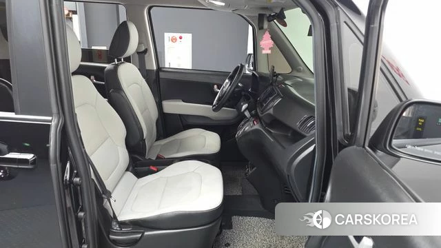 Kia The New Kia Ray 2023 Черный из Кореи, фото 2