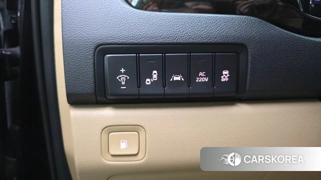 Kia The New Carnival 2018 Черный из Кореи, фото 2