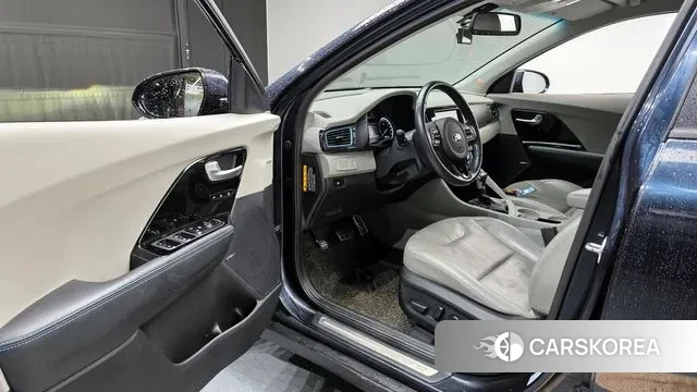 Kia Niro 2018 Синий из Кореи, фото 2