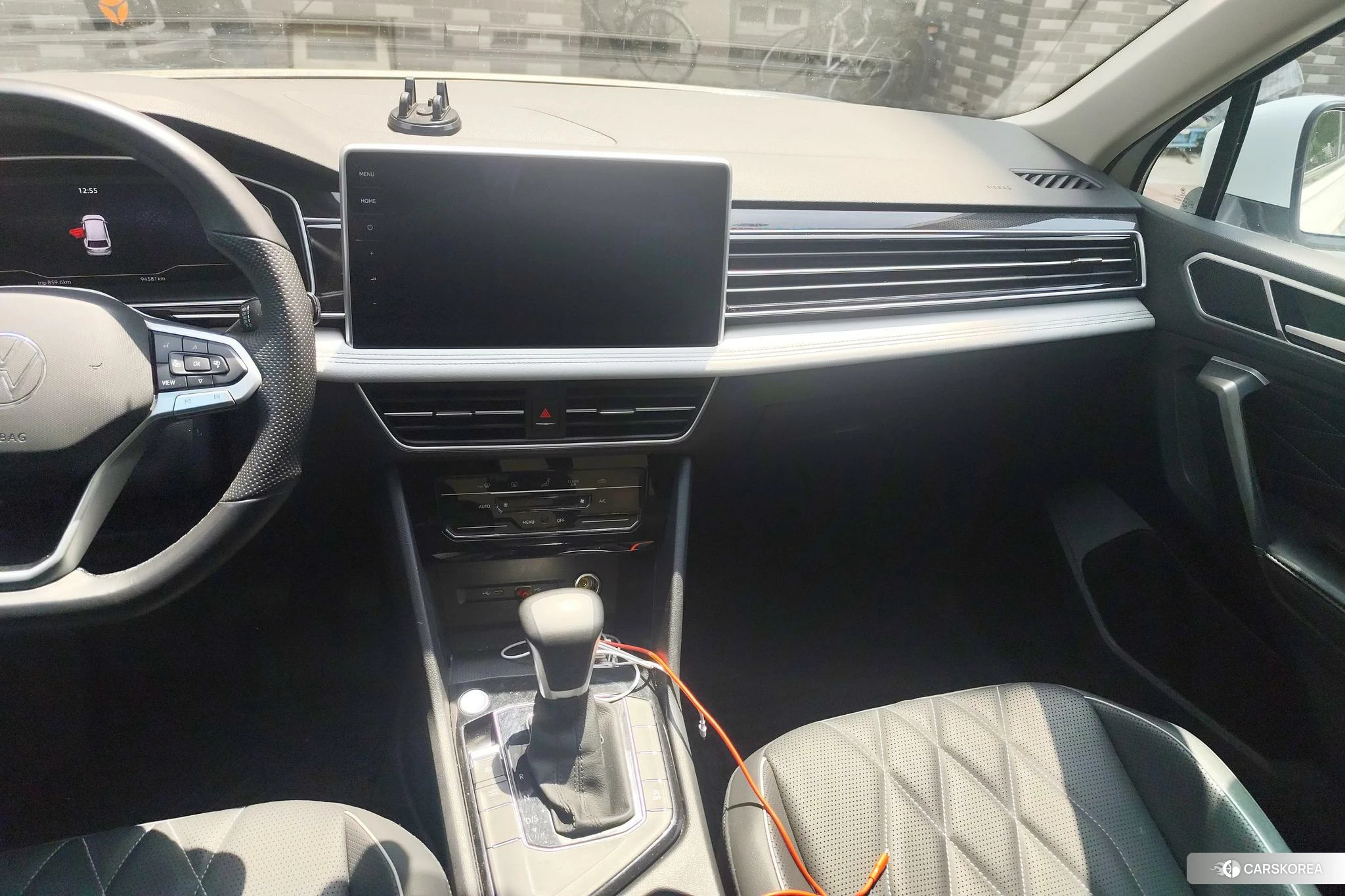 Volkswagen Tiguan L 2023 Белый из Китая, фото 2