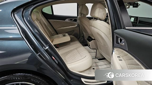 Genesis G70 2018 Серый из Кореи, фото 2