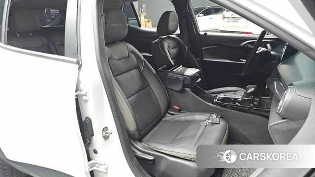 Chevrolet (GM Daewoo) Trax Crossover 2023 Белый из Кореи, фото 2