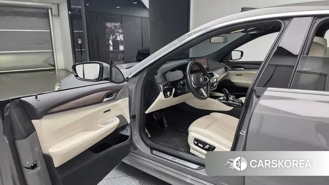 BMW 6 Series GT (G32) 2021 Серый из Кореи, фото 2