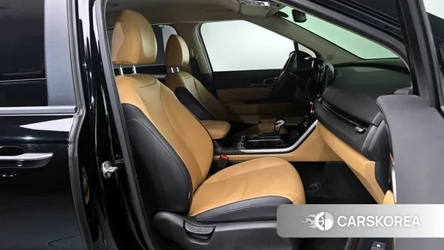 Kia Carnival 4th generation 2021 Черный из Кореи, фото 2