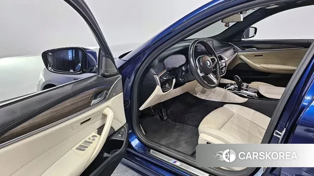 BMW 5 Series (G30) 2020 Синий из Кореи, фото 2