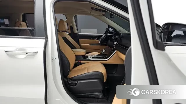 Kia Carnival 4th generation 2022 Белый из Кореи, фото 2