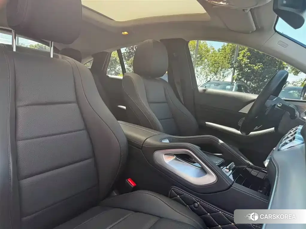 Mercedes-Benz GLE 2023 Черный из Китая, фото 2
