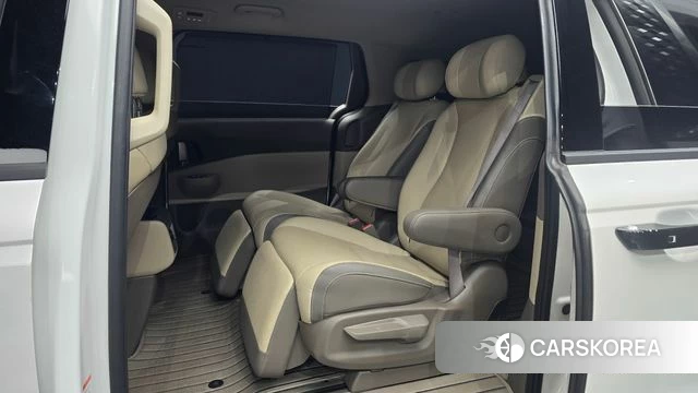 Kia The New Carnival 4th Generation 2025 Белый из Кореи, фото 2