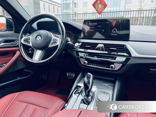 BMW 5 series 2021 Черный из Китая, фото 2