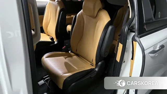 Kia Carnival 4th generation 2022 Белый из Кореи, фото 2