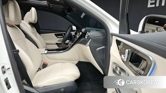 Mercedes-Benz GLC-Class X254 2025 Белый из Кореи, фото 2