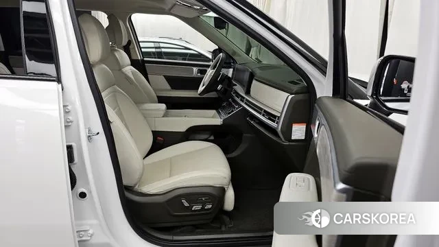 Hyundai Santa Fe (MX5) 2023 Белый из Кореи, фото 2