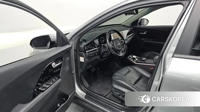 Kia Niro EV 2021 Серебристо-серый из Кореи, фото 2